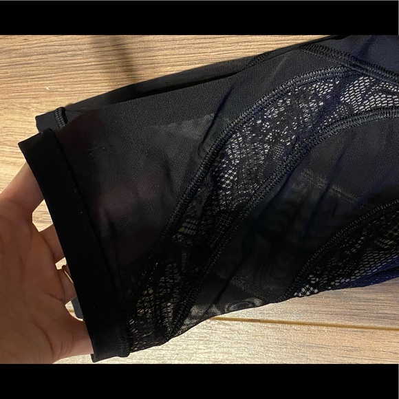 Lululemon Capri Leggings - Picture 2 of 7